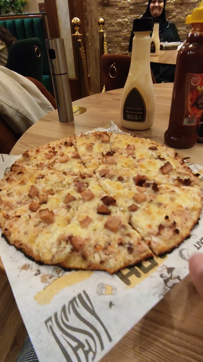 Pizza Welcome Pizza Oran sortie du four